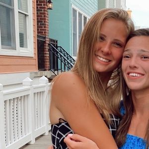 Meet your Posher, Claudia